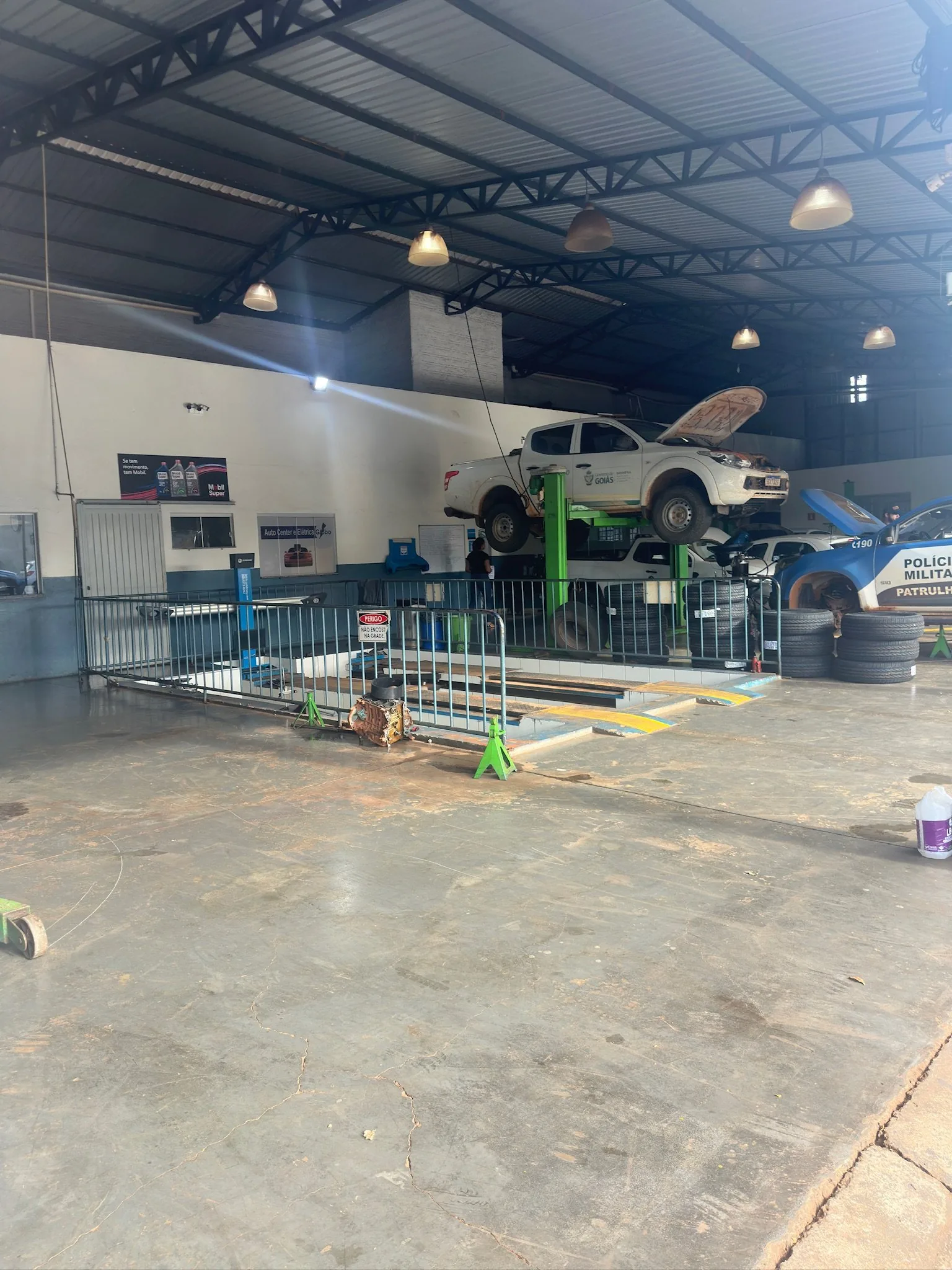 Estrutura e equipe da Jataí Auto Center — foto 6